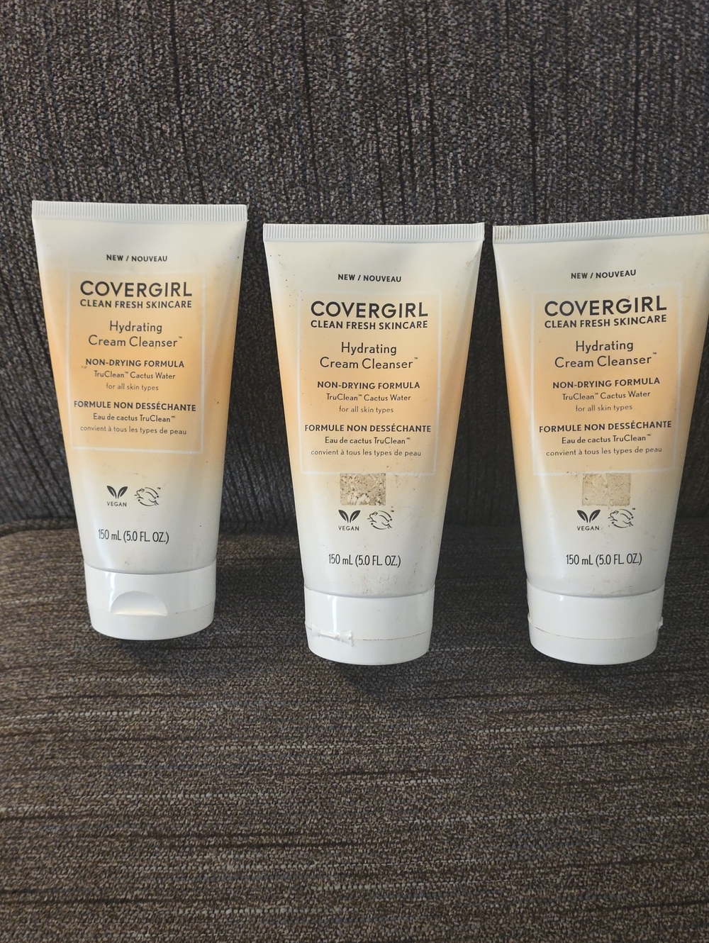 3 Cover Girl Clean Fresh Skincare Hydrating Cream Cleanser